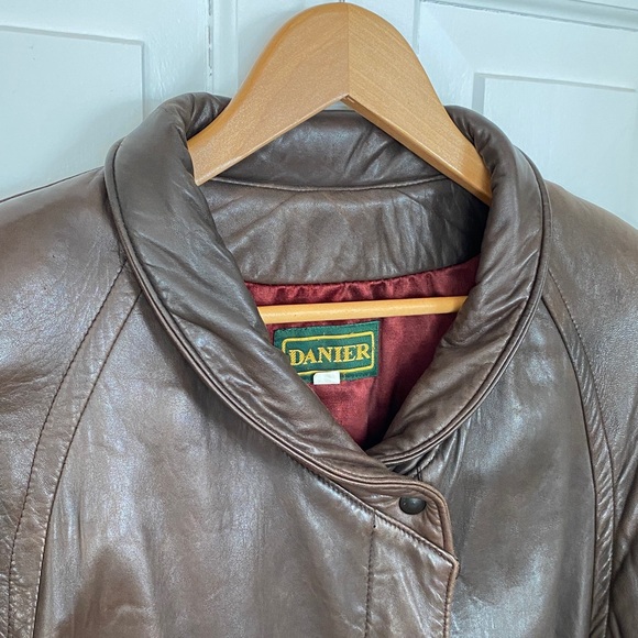 Danier Women’s Vintage Dark Brown Leather Coat Long Boho Casual western - Picture 4 of 17